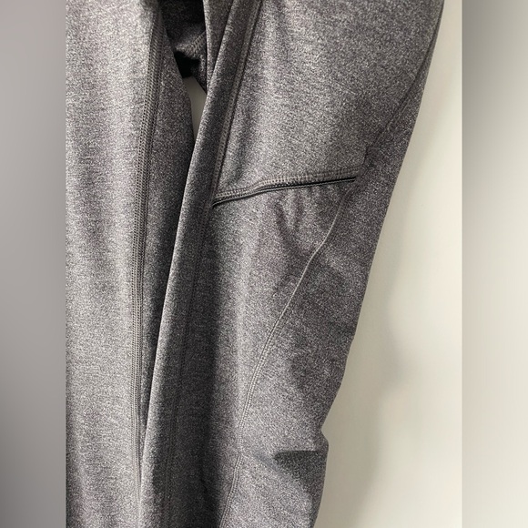 Lululemon Speed Up Tight *28" Sz 4 in Heathered Black - Picture 9 of 14